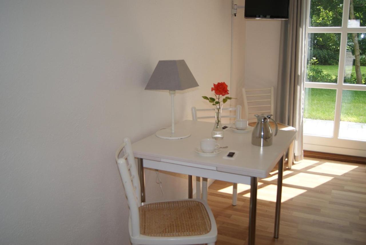 Hotel Nygaard Laeso Byrum Bagian luar foto