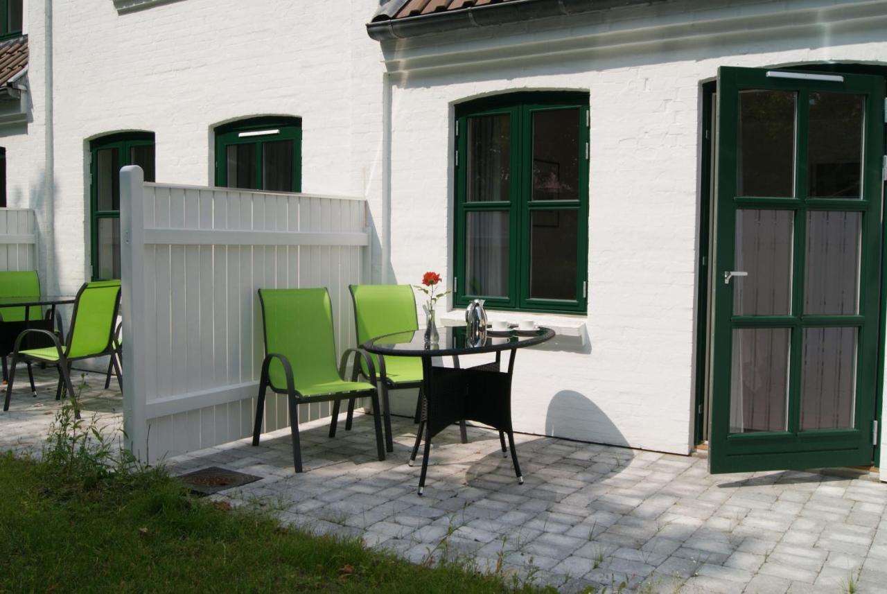Hotel Nygaard Laeso Byrum Bagian luar foto